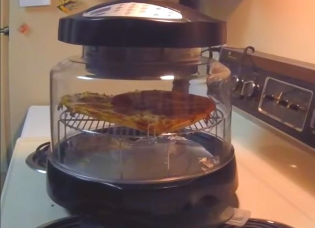 make a pizza with a NuWave oven